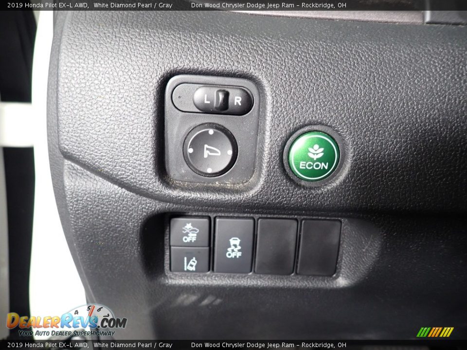 2019 Honda Pilot EX-L AWD White Diamond Pearl / Gray Photo #31