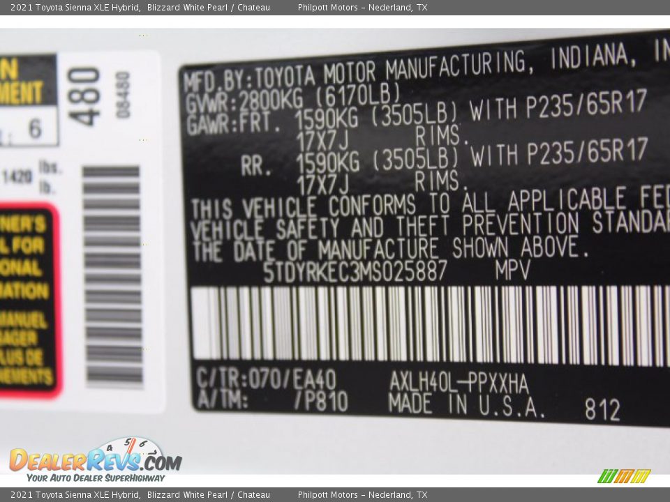 2021 Toyota Sienna XLE Hybrid Blizzard White Pearl / Chateau Photo #26