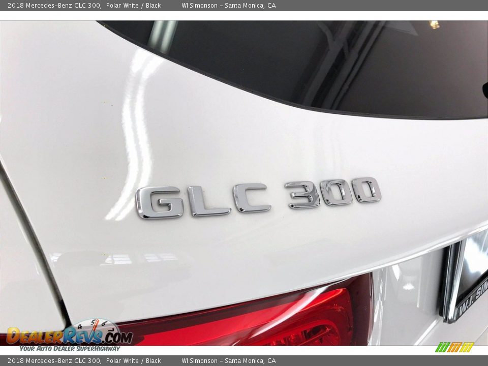 2018 Mercedes-Benz GLC 300 Polar White / Black Photo #31