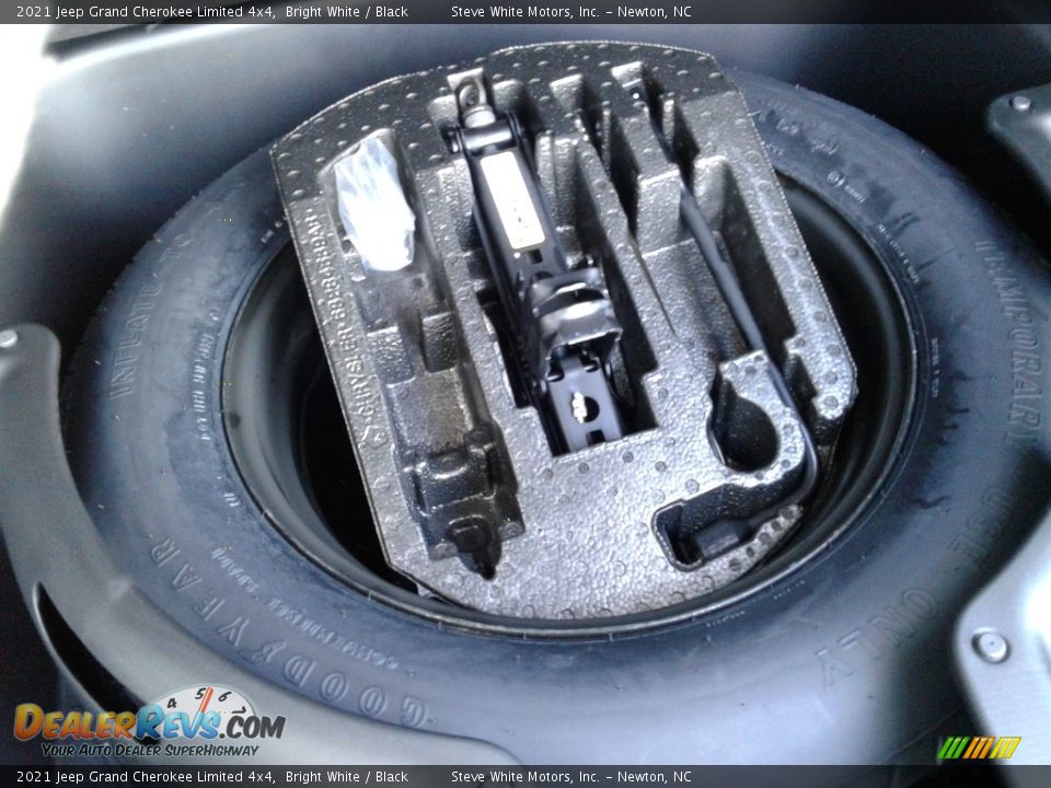 2021 Jeep Grand Cherokee Limited 4x4 Bright White / Black Photo #16