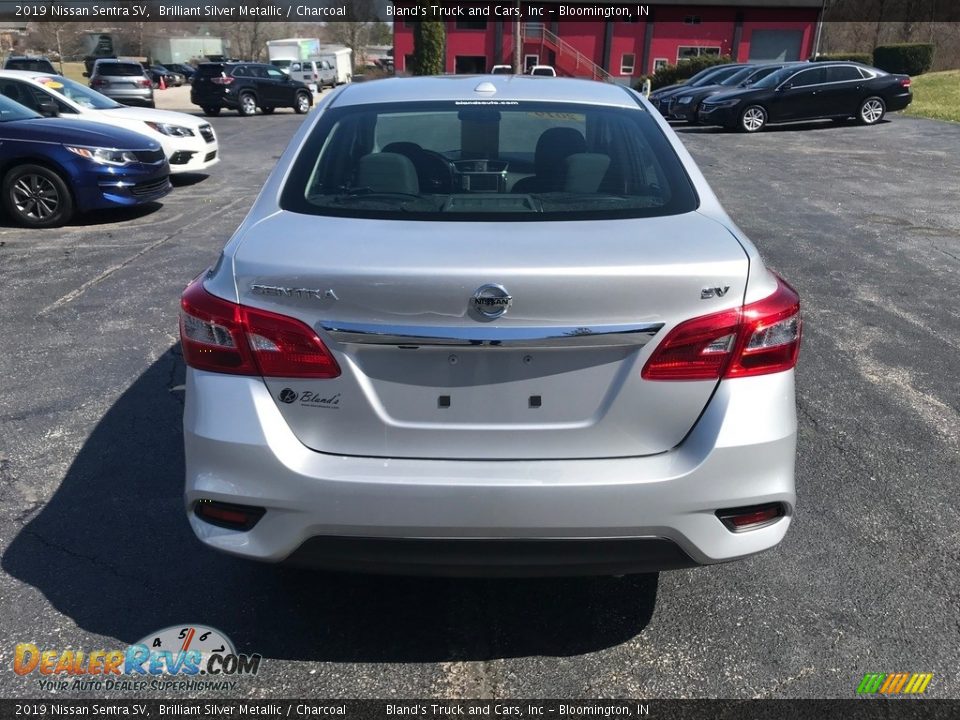 2019 Nissan Sentra SV Brilliant Silver Metallic / Charcoal Photo #7