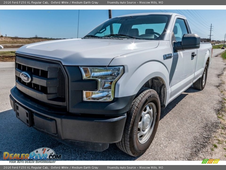 Front 3/4 View of 2016 Ford F150 XL Regular Cab Photo #8