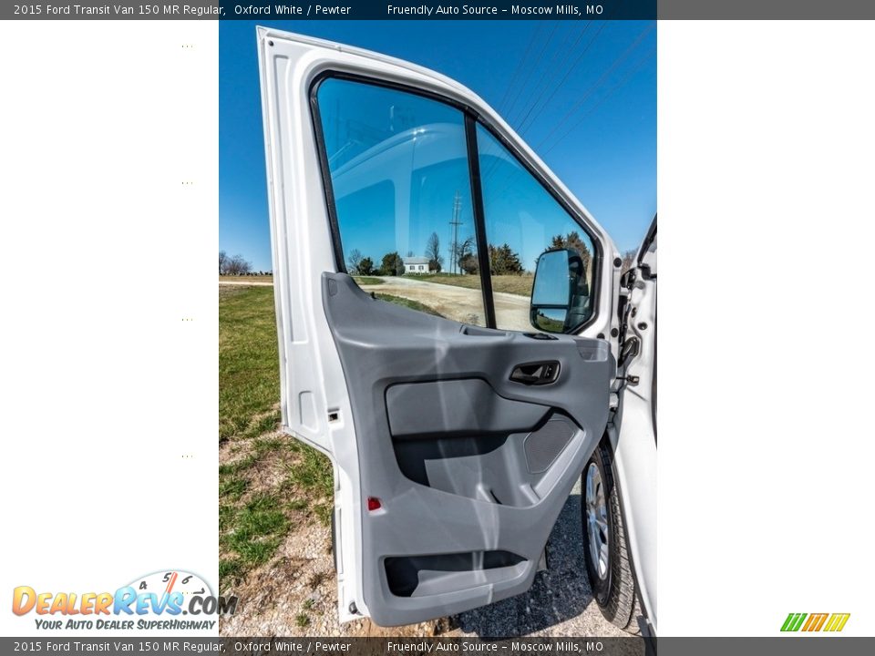 2015 Ford Transit Van 150 MR Regular Oxford White / Pewter Photo #20