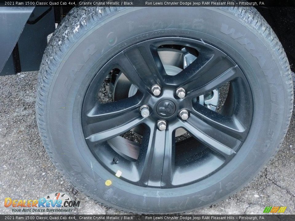 2021 Ram 1500 Classic Quad Cab 4x4 Granite Crystal Metallic / Black Photo #10
