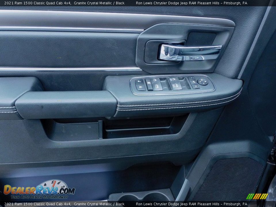 2021 Ram 1500 Classic Quad Cab 4x4 Granite Crystal Metallic / Black Photo #14