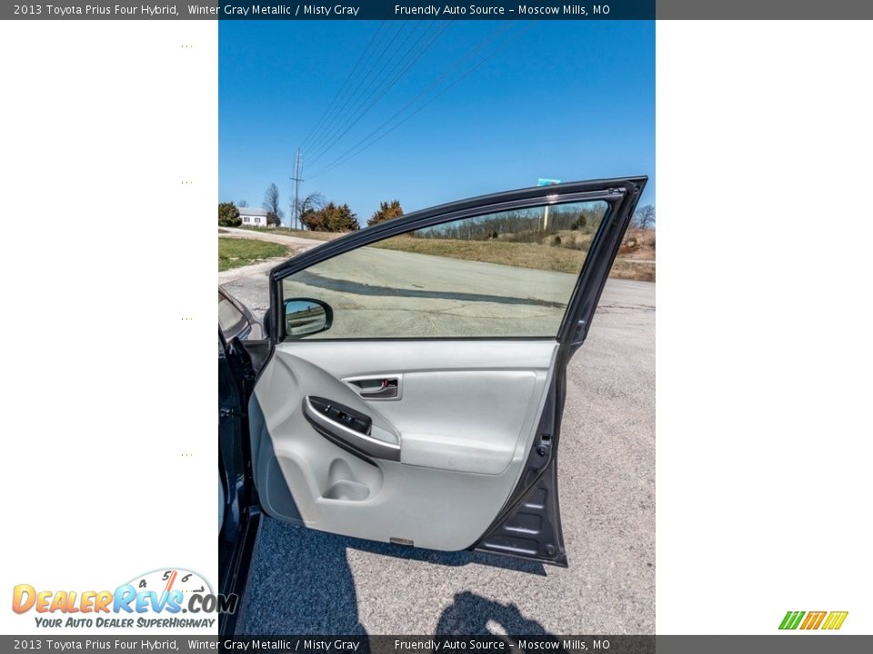 2013 Toyota Prius Four Hybrid Winter Gray Metallic / Misty Gray Photo #26