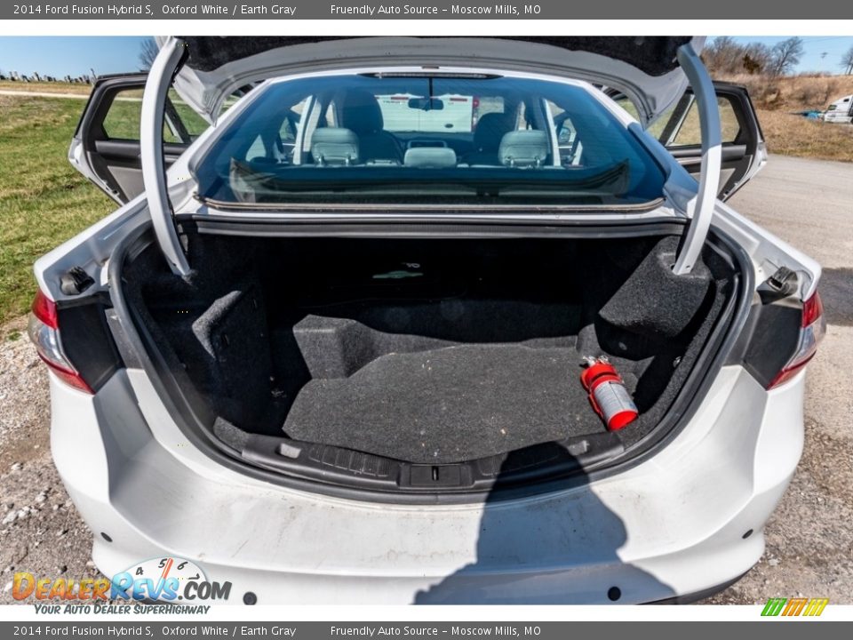 2014 Ford Fusion Hybrid S Trunk Photo #23