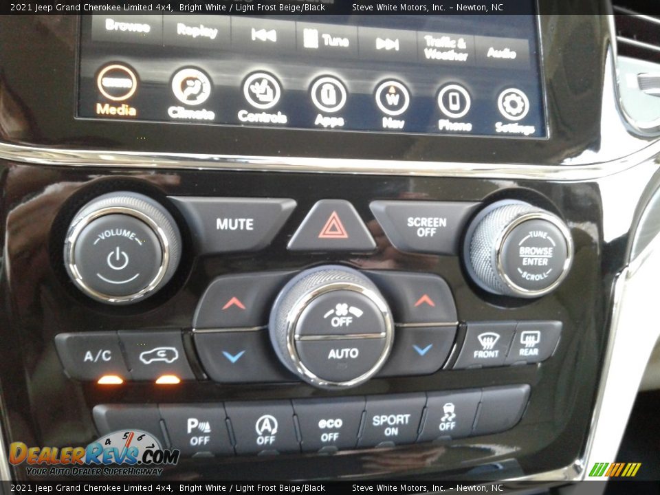 2021 Jeep Grand Cherokee Limited 4x4 Bright White / Light Frost Beige/Black Photo #27