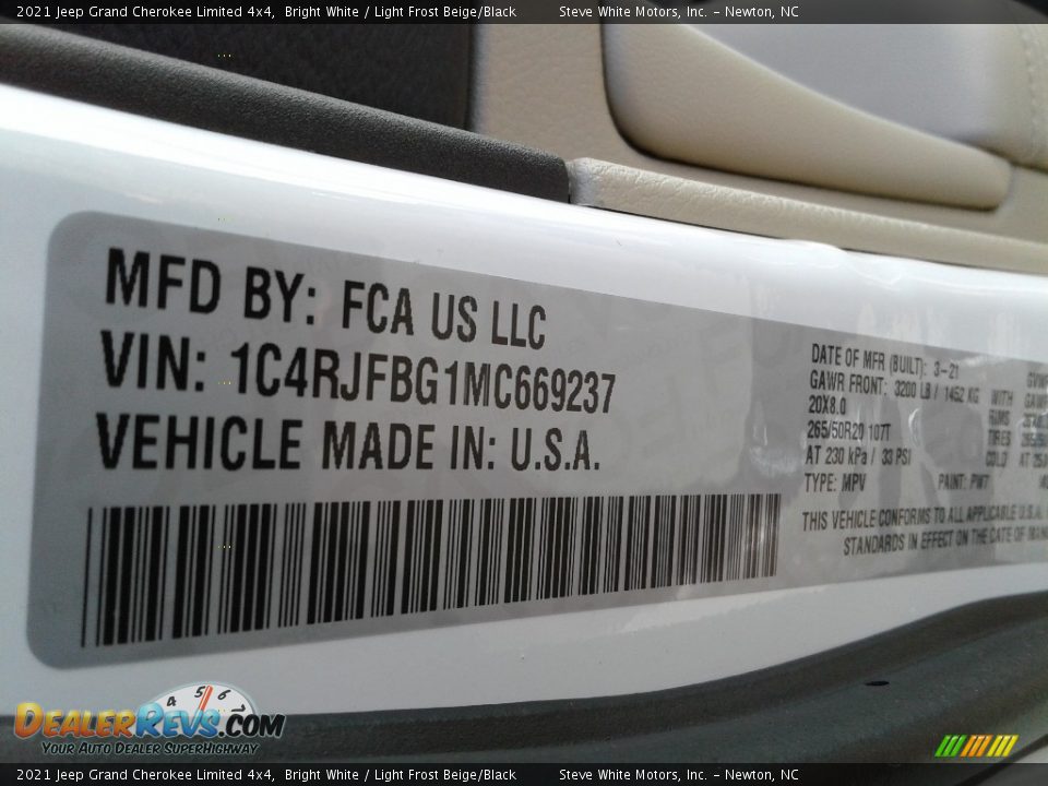 2021 Jeep Grand Cherokee Limited 4x4 Bright White / Light Frost Beige/Black Photo #34