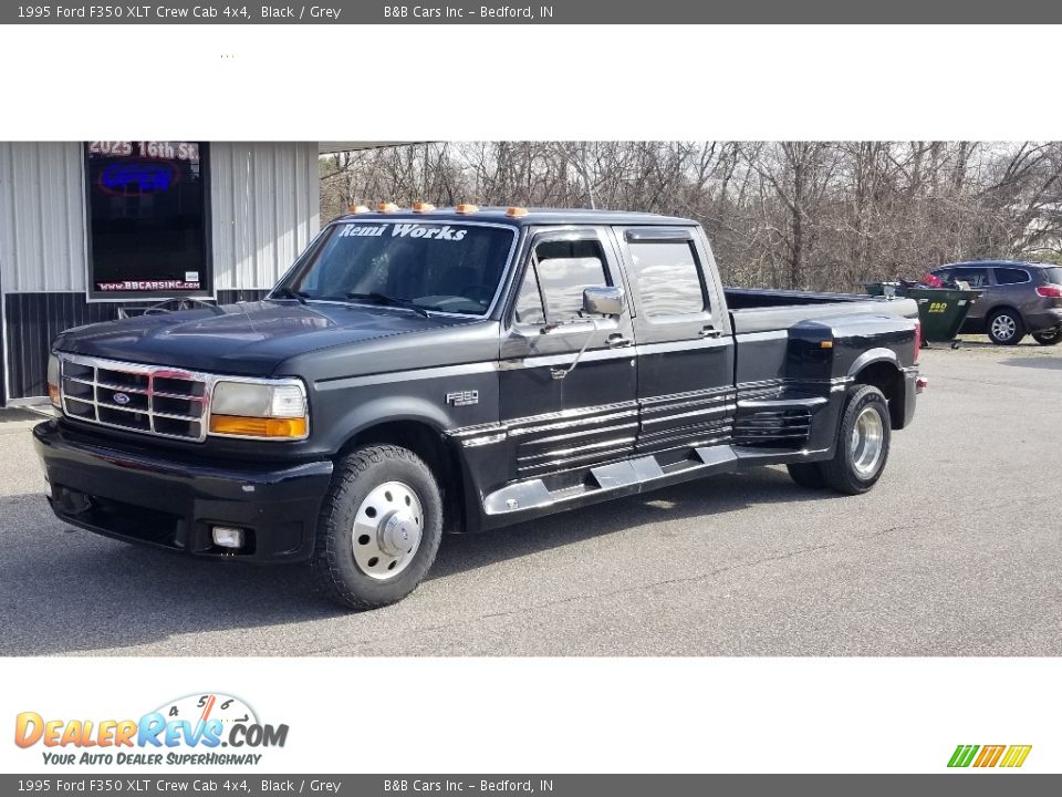 1995 Ford F350 XLT Crew Cab 4x4 Black / Grey Photo #1