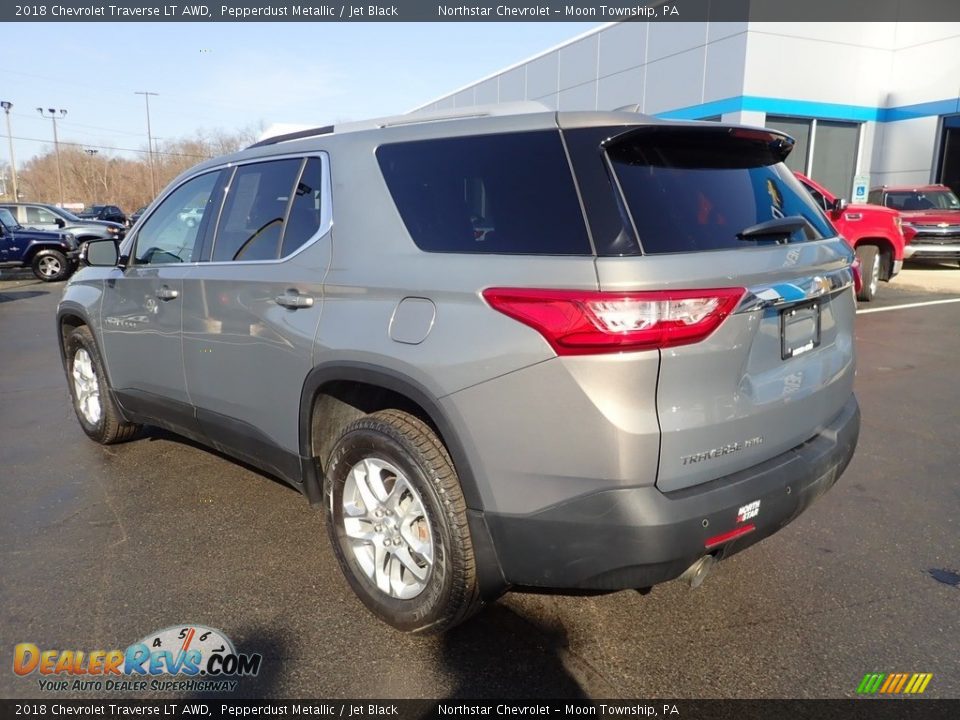 2018 Chevrolet Traverse LT AWD Pepperdust Metallic / Jet Black Photo #4