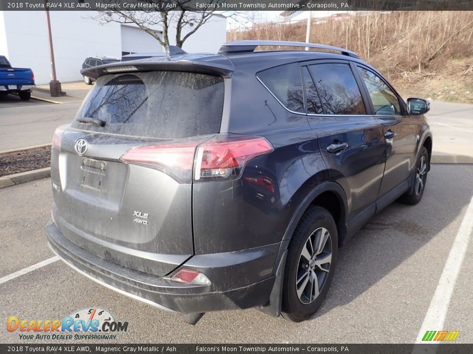 2018 Toyota RAV4 XLE AWD Magnetic Gray Metallic / Ash Photo #4