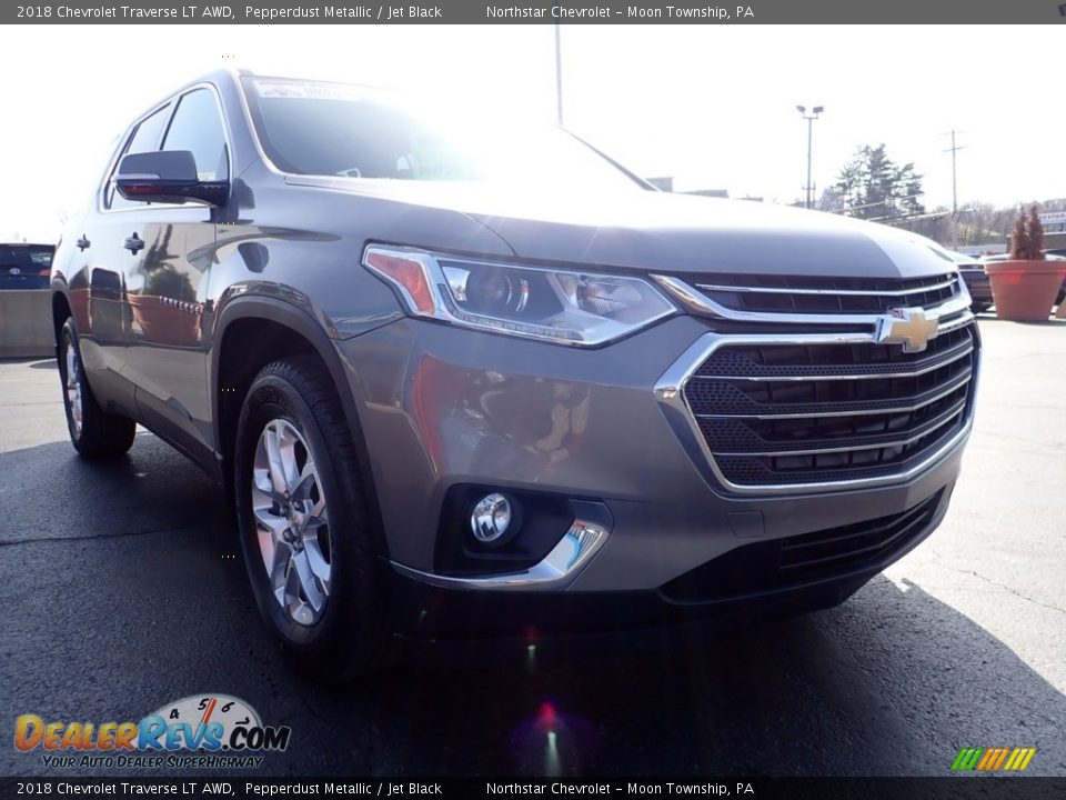 2018 Chevrolet Traverse LT AWD Pepperdust Metallic / Jet Black Photo #12