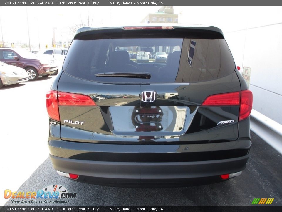 2016 Honda Pilot EX-L AWD Black Forest Pearl / Gray Photo #4