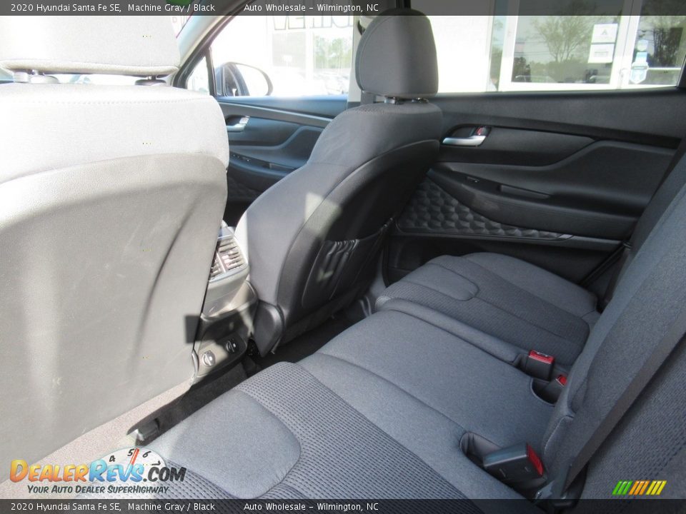 2020 Hyundai Santa Fe SE Machine Gray / Black Photo #11