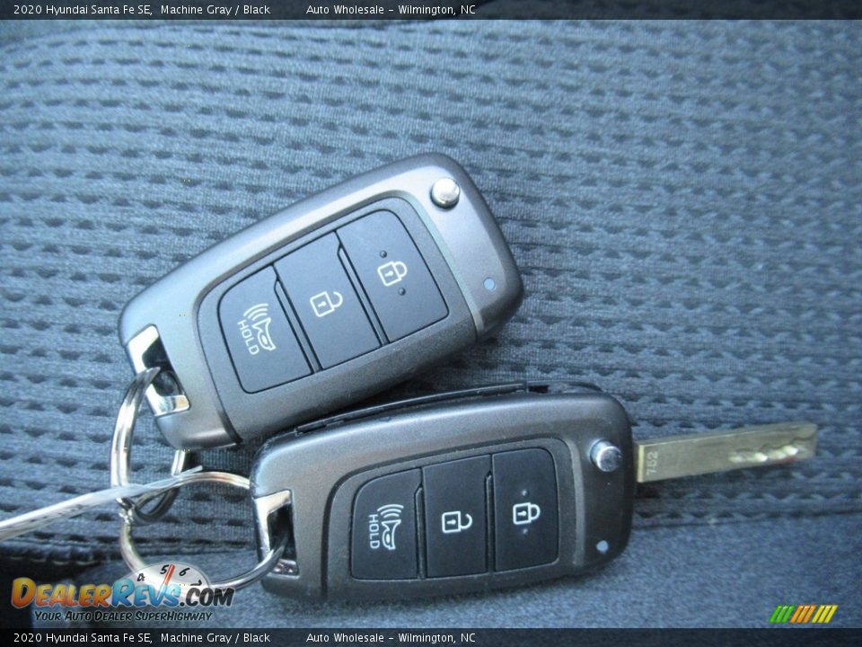 2020 Hyundai Santa Fe SE Machine Gray / Black Photo #20
