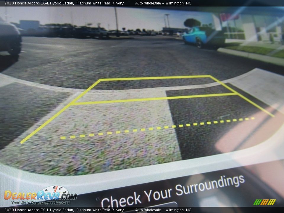 2020 Honda Accord EX-L Hybrid Sedan Platinum White Pearl / Ivory Photo #18