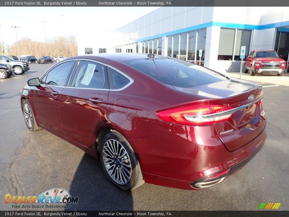 2017 Ford Fusion SE Burgundy Velvet / Ebony Photo #4