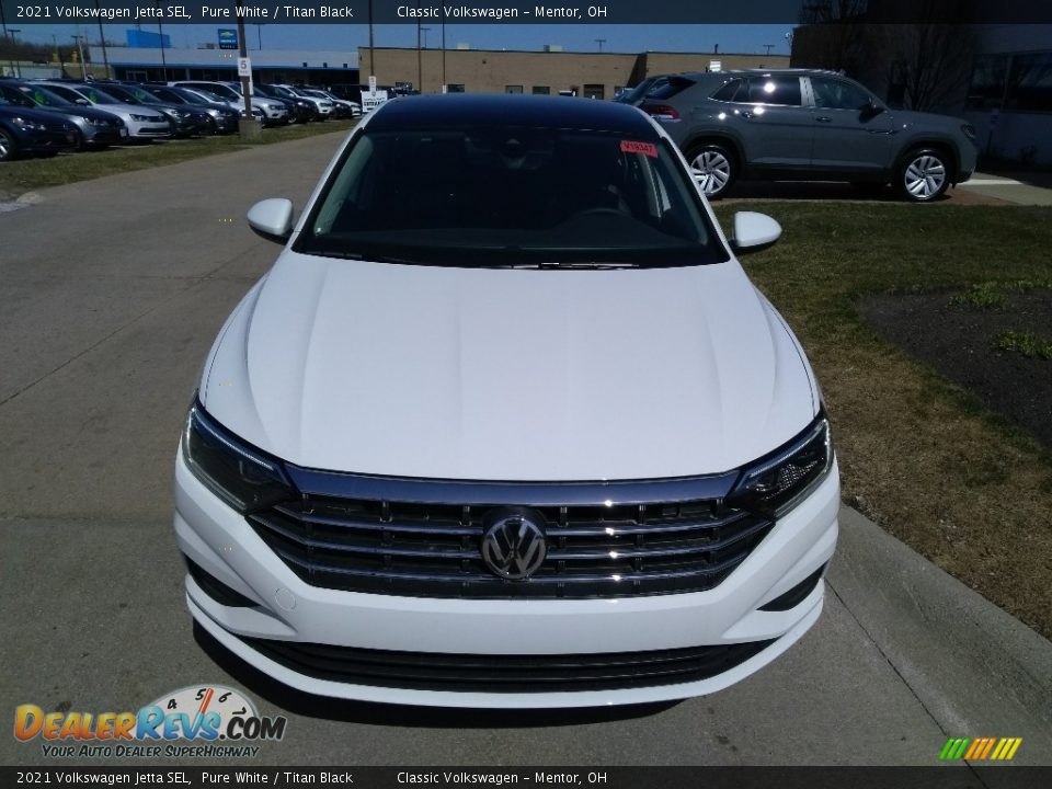 2021 Volkswagen Jetta SEL Pure White / Titan Black Photo #2