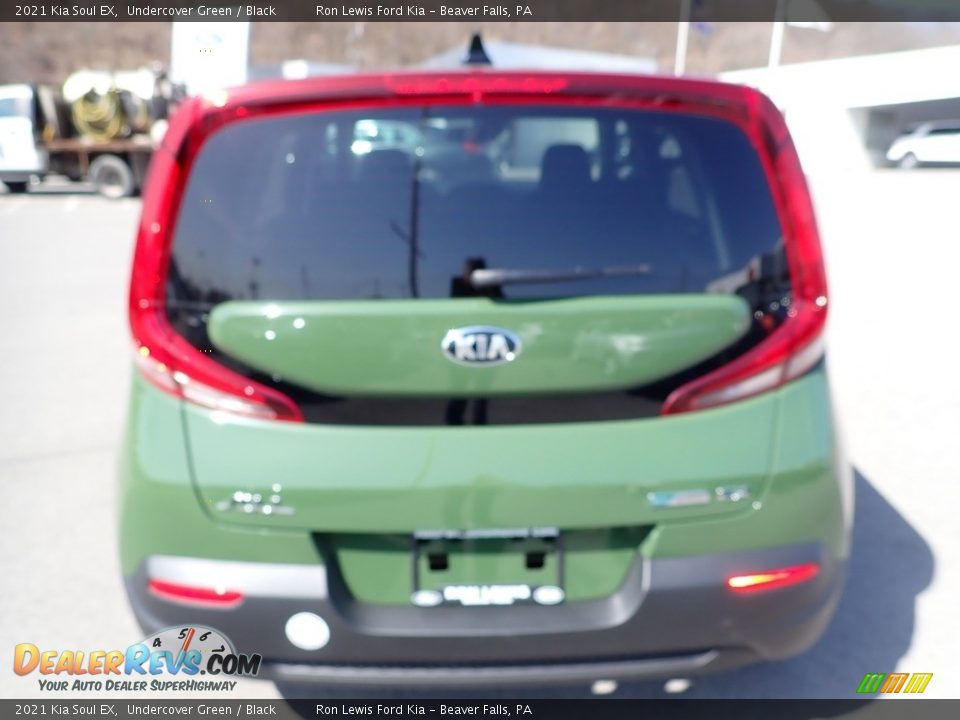 2021 Kia Soul EX Undercover Green / Black Photo #8