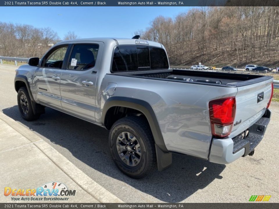 2021 Toyota Tacoma SR5 Double Cab 4x4 Cement / Black Photo #2