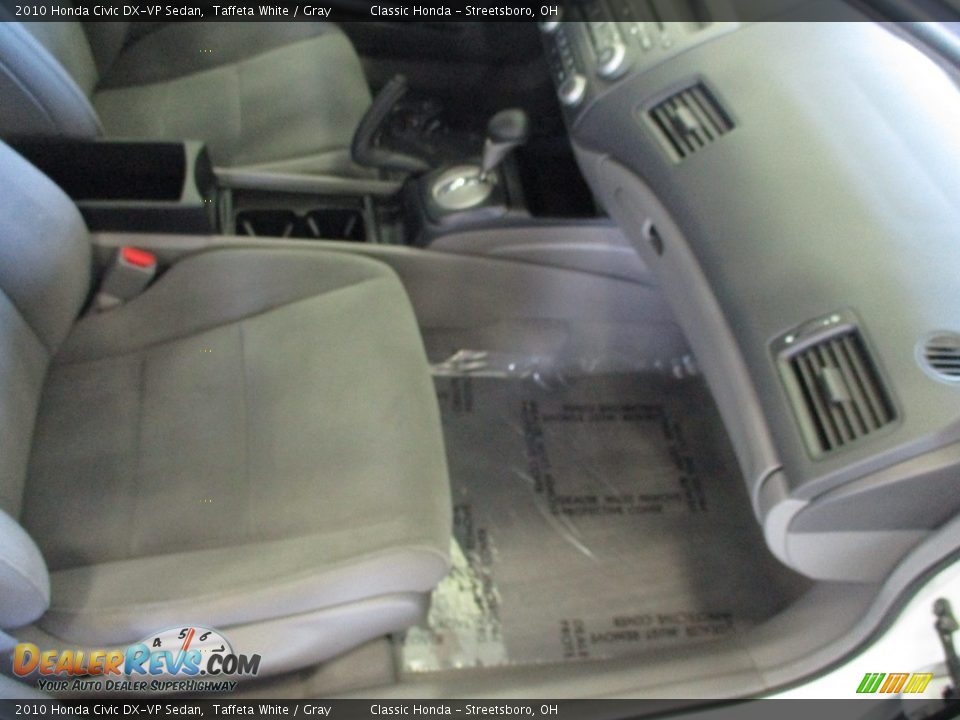 2010 Honda Civic DX-VP Sedan Taffeta White / Gray Photo #17
