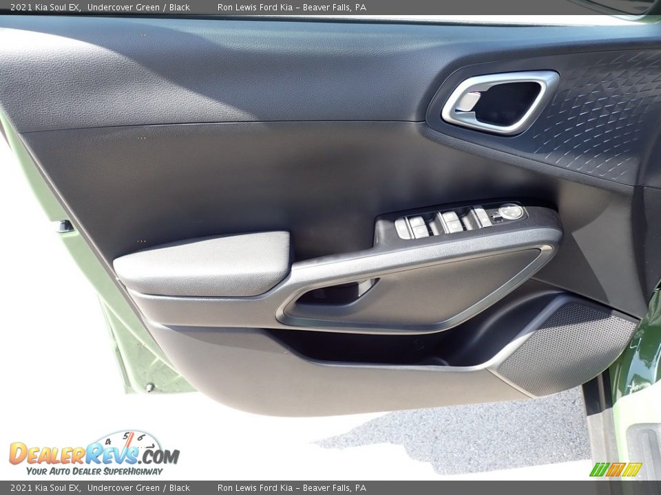 2021 Kia Soul EX Undercover Green / Black Photo #14