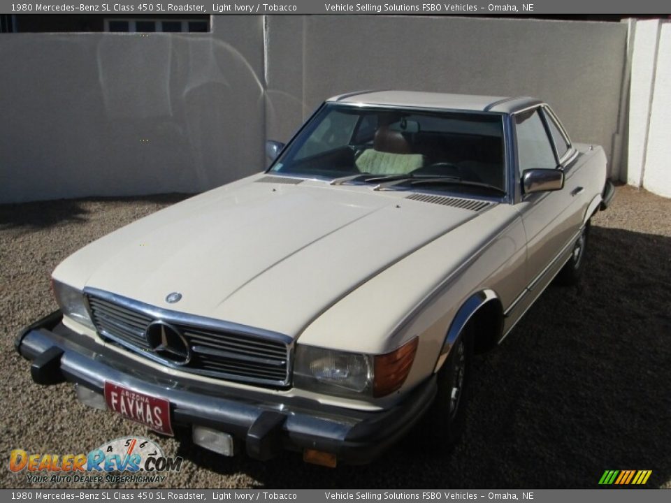 Front 3/4 View of 1980 Mercedes-Benz SL Class 450 SL Roadster Photo #1