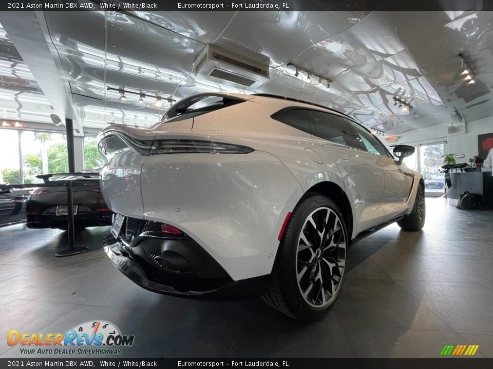 White 2021 Aston Martin DBX AWD Photo #13