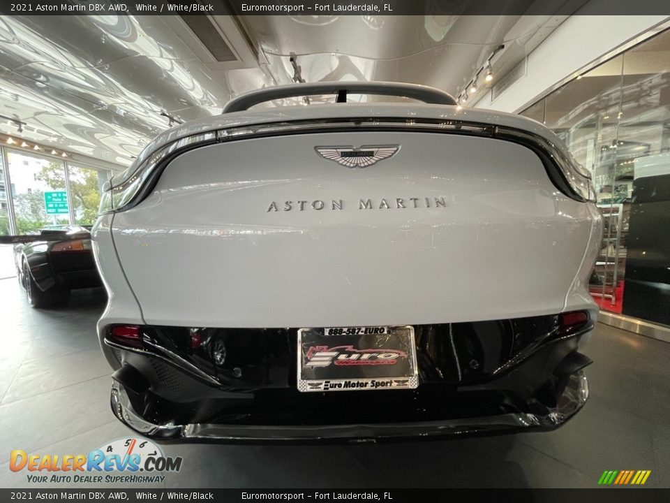 2021 Aston Martin DBX AWD White / White/Black Photo #14