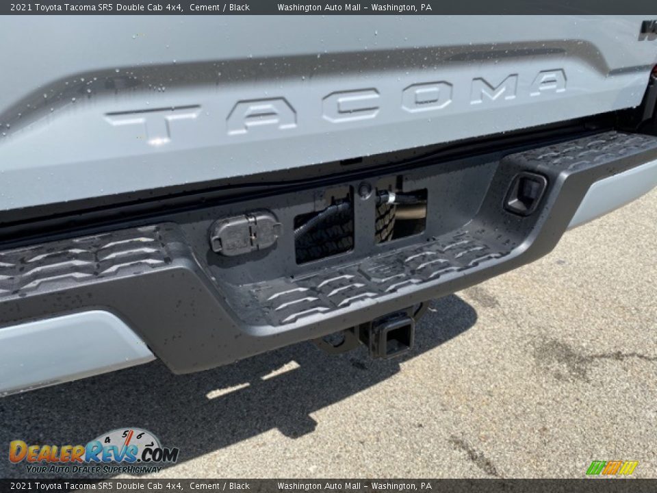 2021 Toyota Tacoma SR5 Double Cab 4x4 Cement / Black Photo #21