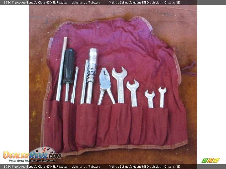 Tool Kit of 1980 Mercedes-Benz SL Class 450 SL Roadster Photo #15