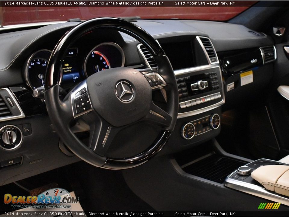Dashboard of 2014 Mercedes-Benz GL 350 BlueTEC 4Matic Photo #14