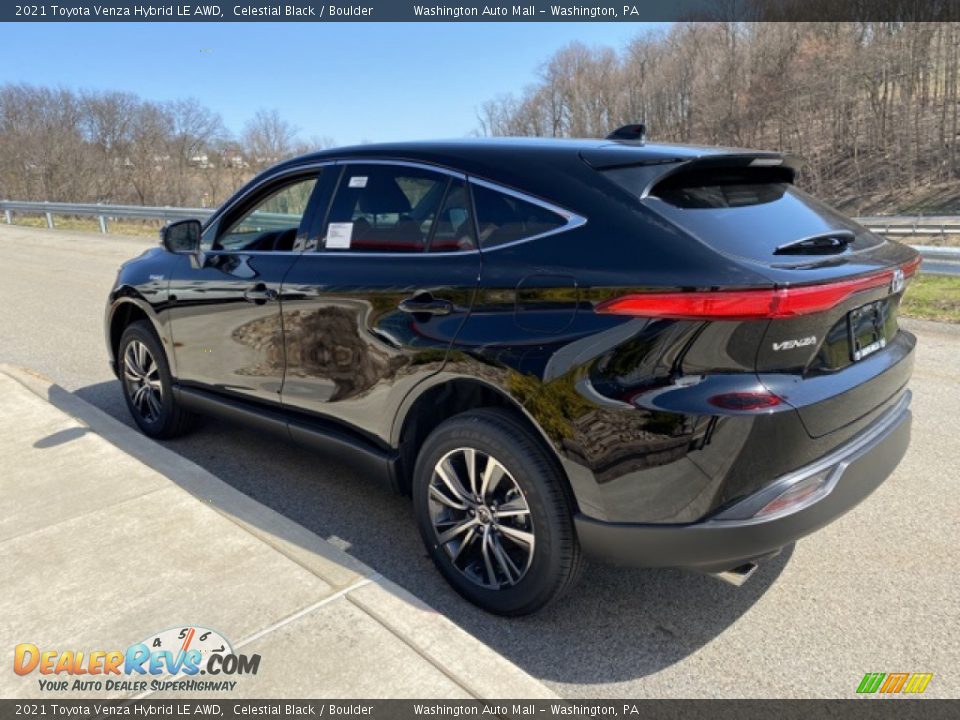 2021 Toyota Venza Hybrid LE AWD Celestial Black / Boulder Photo #2