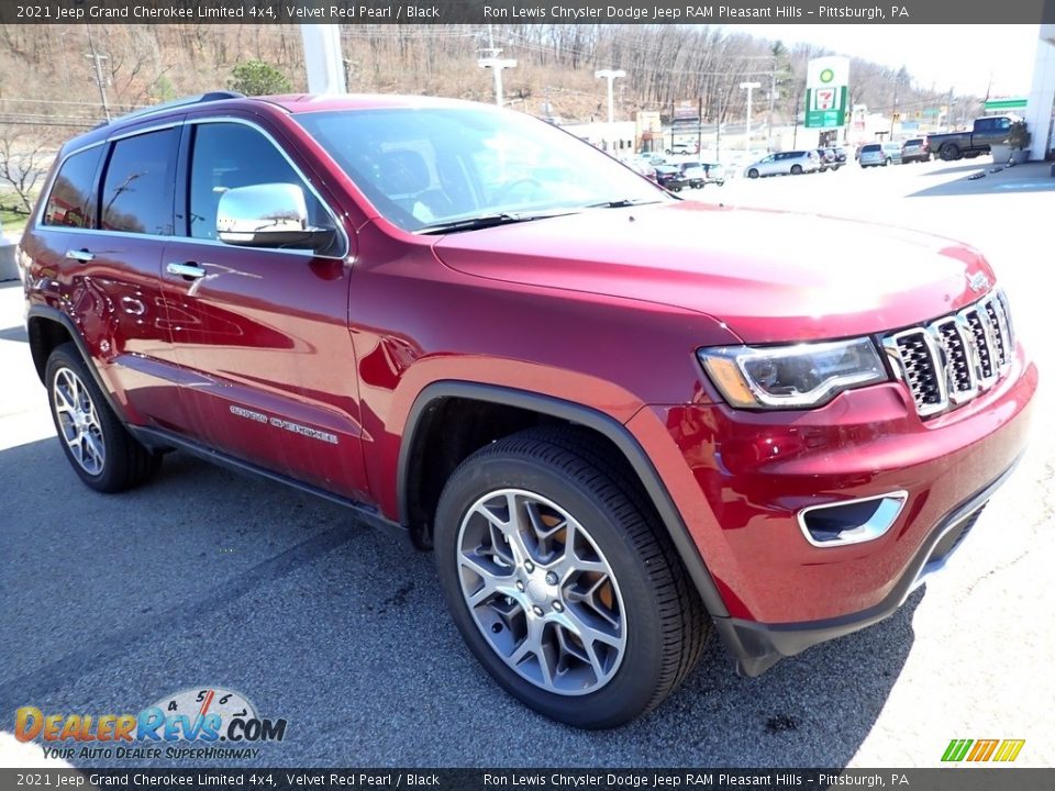 2021 Jeep Grand Cherokee Limited 4x4 Velvet Red Pearl / Black Photo #8