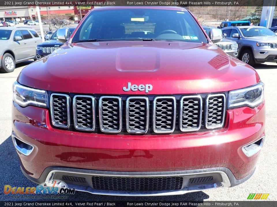 2021 Jeep Grand Cherokee Limited 4x4 Velvet Red Pearl / Black Photo #9