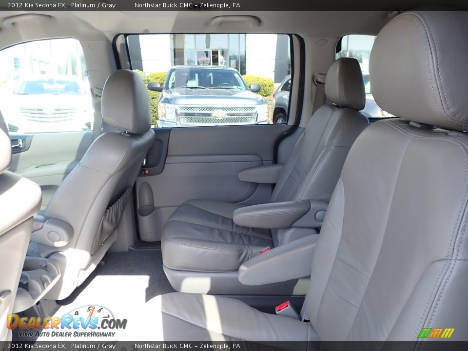 2012 Kia Sedona EX Platinum / Gray Photo #17