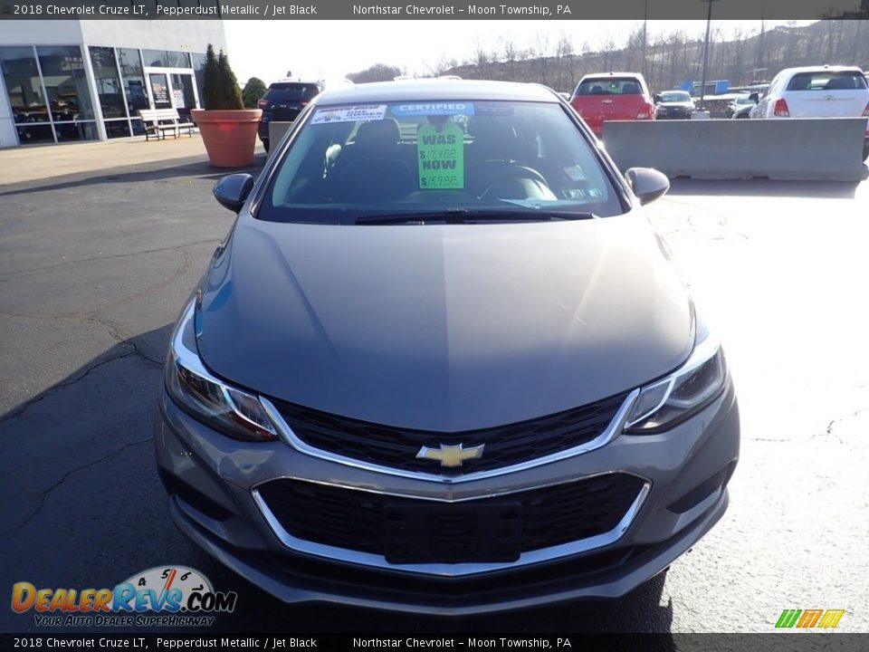 2018 Chevrolet Cruze LT Pepperdust Metallic / Jet Black Photo #12