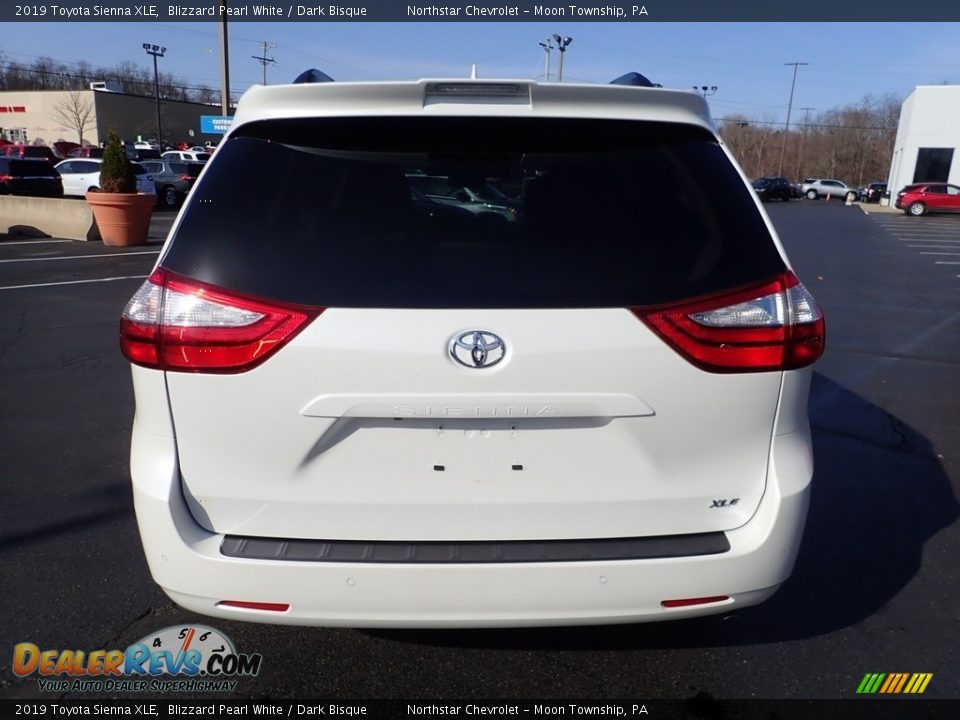 2019 Toyota Sienna XLE Blizzard Pearl White / Dark Bisque Photo #6