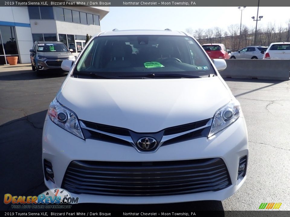 2019 Toyota Sienna XLE Blizzard Pearl White / Dark Bisque Photo #13