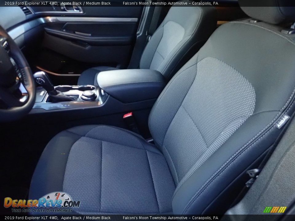 Front Seat of 2019 Ford Explorer XLT 4WD Photo #16
