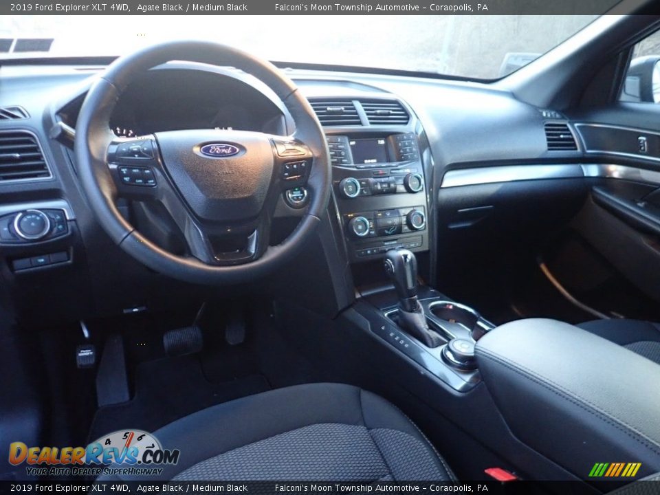 Front Seat of 2019 Ford Explorer XLT 4WD Photo #18