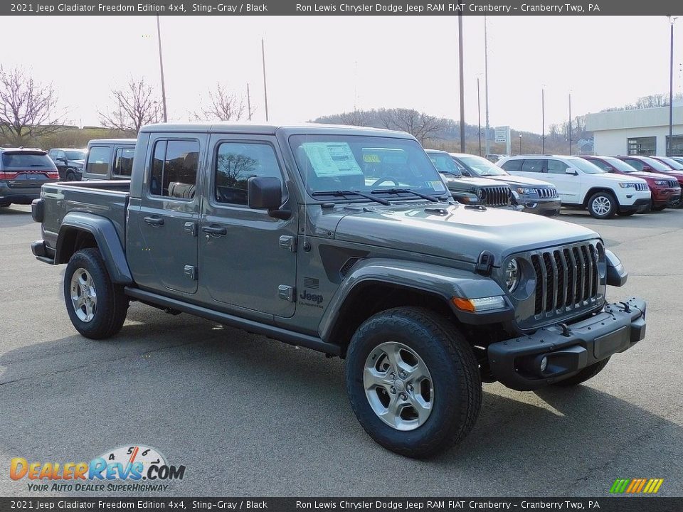 2021 Jeep Gladiator Freedom Edition 4x4 Sting-Gray / Black Photo #3