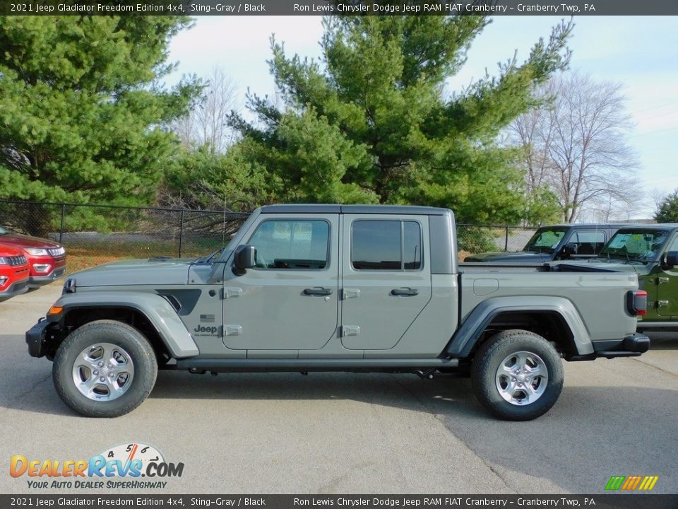 2021 Jeep Gladiator Freedom Edition 4x4 Sting-Gray / Black Photo #9