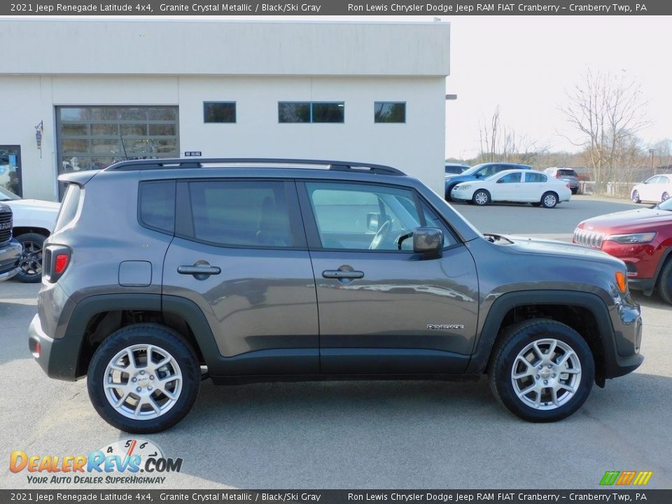 2021 Jeep Renegade Latitude 4x4 Granite Crystal Metallic / Black/Ski Gray Photo #4