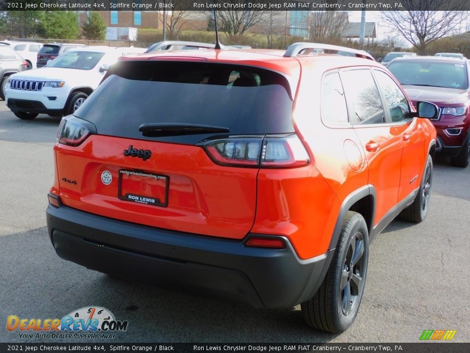 2021 Jeep Cherokee Latitude 4x4 Spitfire Orange / Black Photo #5