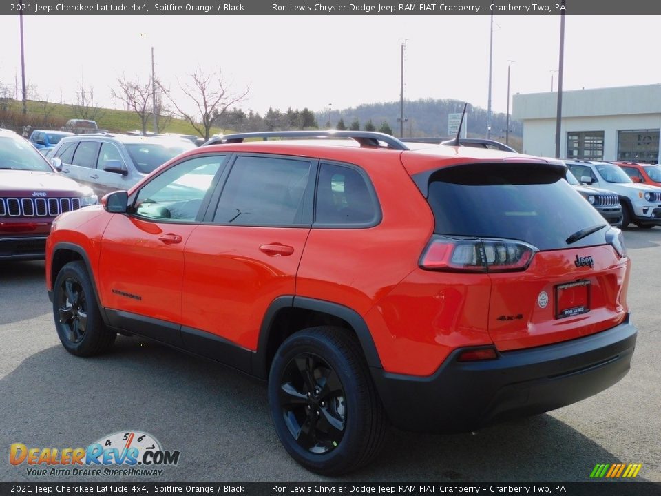 2021 Jeep Cherokee Latitude 4x4 Spitfire Orange / Black Photo #8