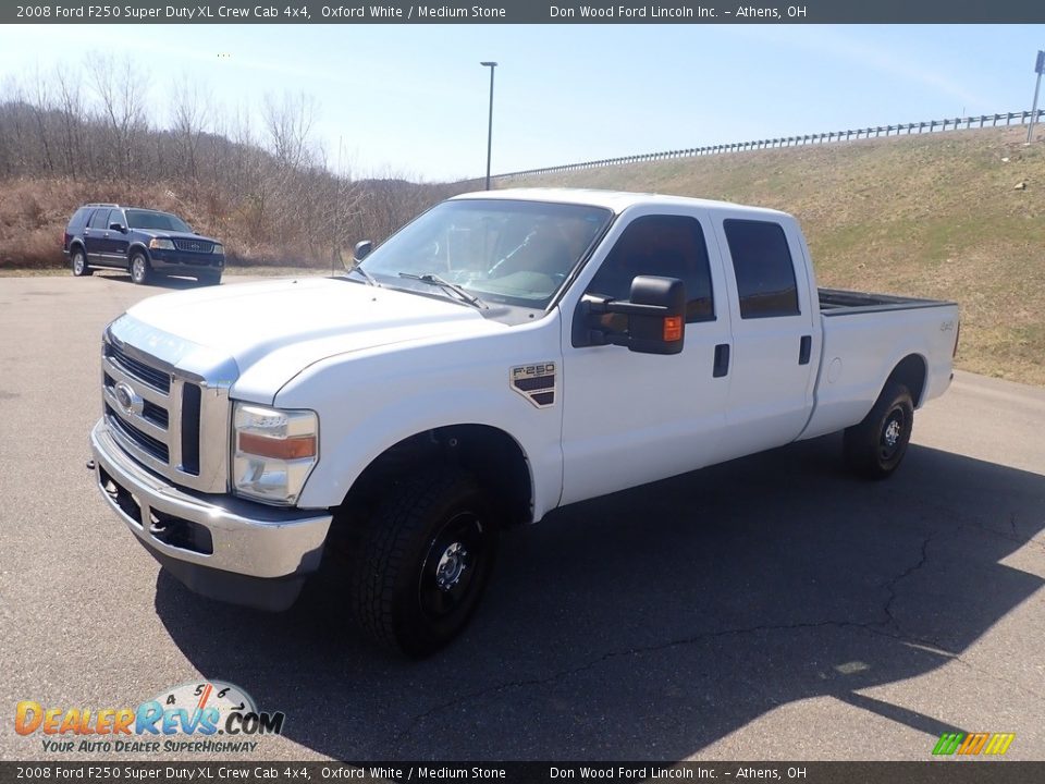 2008 Ford F250 Super Duty XL Crew Cab 4x4 Oxford White / Medium Stone Photo #8