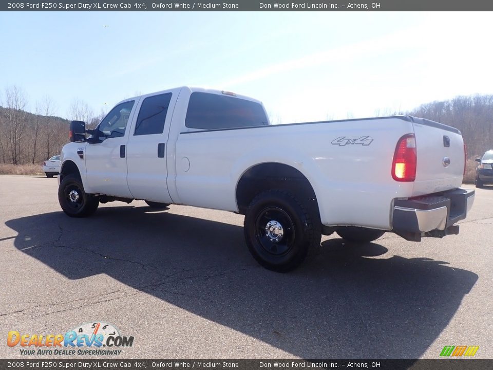 2008 Ford F250 Super Duty XL Crew Cab 4x4 Oxford White / Medium Stone Photo #10
