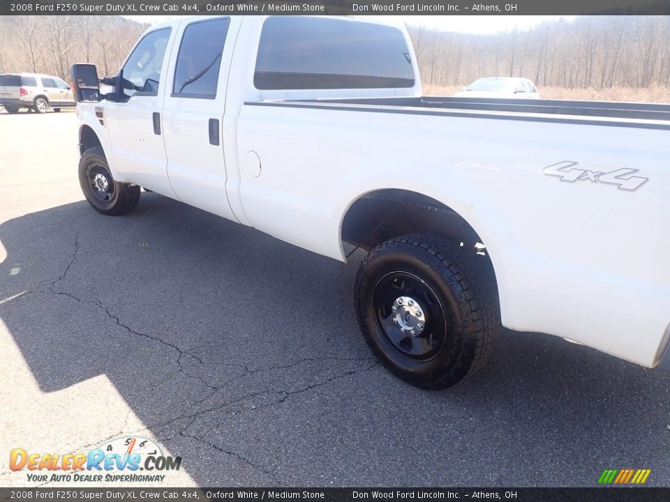 2008 Ford F250 Super Duty XL Crew Cab 4x4 Oxford White / Medium Stone Photo #16